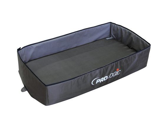 Prologic New Green Inflatable Cradle Matt (110x60x24cm) i gruppen Övrigt / Tillbehör / Avkrokningsmattor hos Sportfiskeprylar.se (43896)