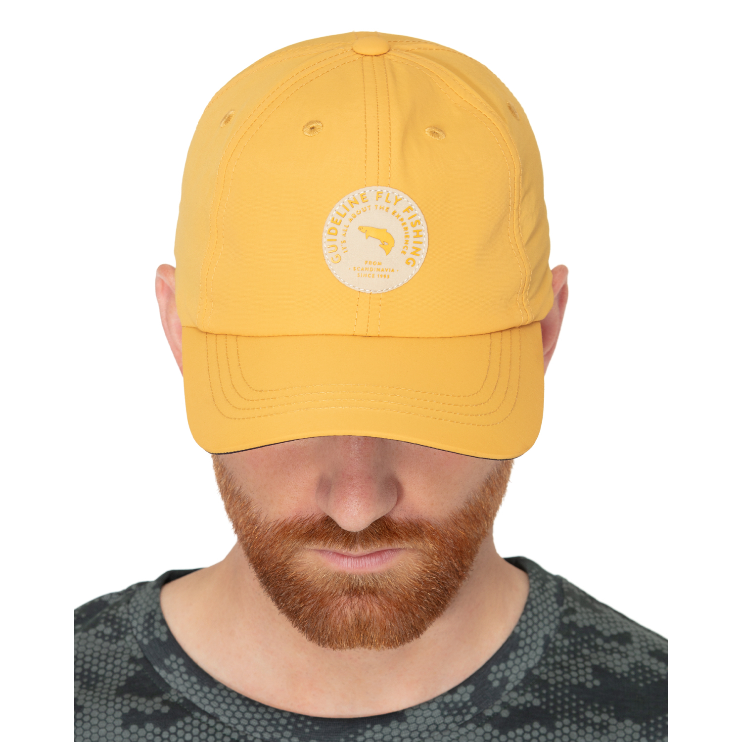 Guideline Badge Cap - Old Gold i gruppen Kläder & Skor / Kepsar & Huvudbonader / Mössor hos Sportfiskeprylar.se (108135GL)