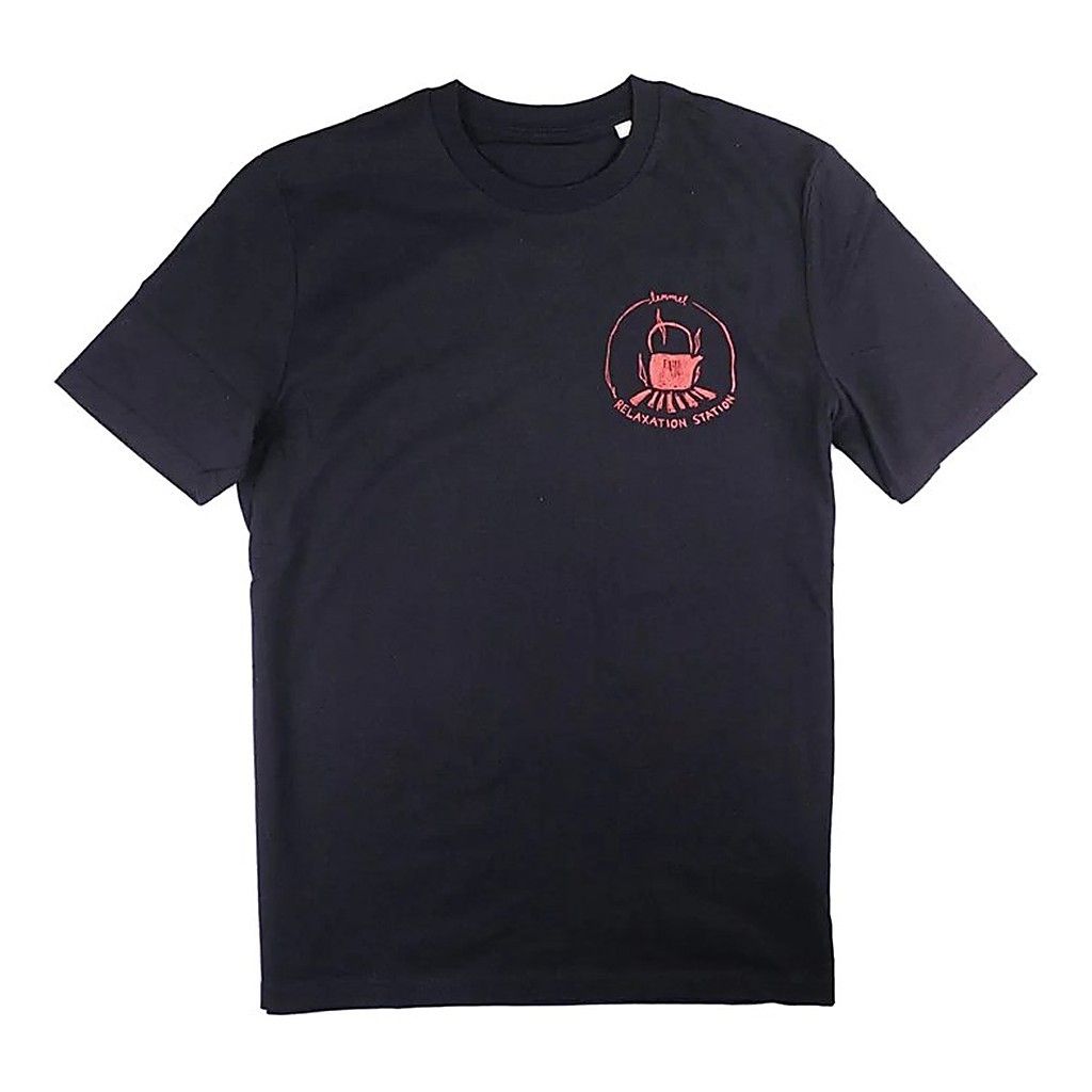 Lemmel T-shirt Relaxation Station Black w Red print i gruppen Kläder & Skor / Kläder / T-shirts hos Sportfiskeprylar.se (3010106-5334r)