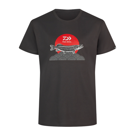 Daiwa T-Shirt Japan Pike i gruppen Kläder & Skor / Kläder / T-shirts hos Sportfiskeprylar.se (32-228621r)