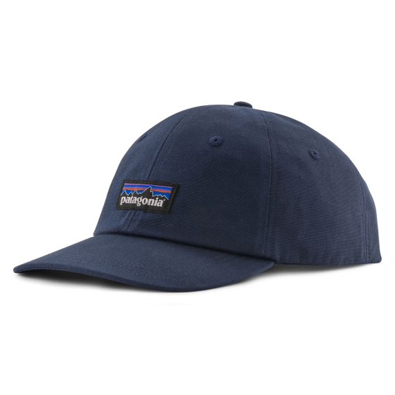 Patagonia P-6 Label Trad Cap New Navy i gruppen Kläder & Skor / Kepsar & Huvudbonader / Kepsar hos Sportfiskeprylar.se (38296-NENA-ALL)