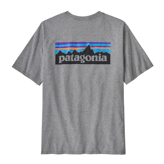 Patagonia M\'s P-6 Logo Responsibili-Tee GLH i gruppen Kläder & Skor / Kläder / T-shirts hos Sportfiskeprylar.se (38504-GLH-Lr)