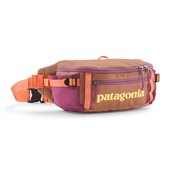 Patagonia Black Hole Waist Pack 5L PCHS i gruppen Förvaring / Fiskeväskor / Hip packs hos Sportfiskeprylar.se (49282-PCHS-ALL)