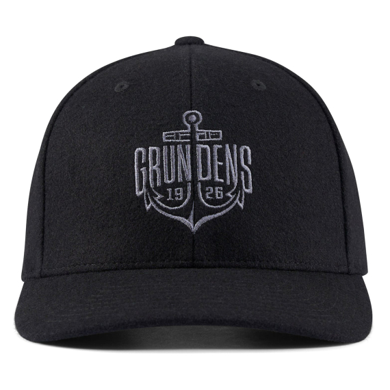 Grundéns Logo Anchor Wool Trucker Black i gruppen Kläder & Skor / Kepsar & Huvudbonader / Kepsar / Truckerkepsar hos Sportfiskeprylar.se (50528-001-0001)