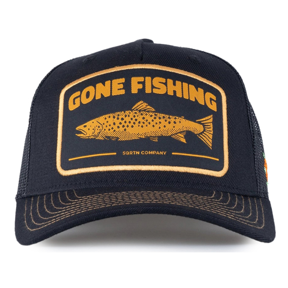 SQRTN Trout Trucker Cap Black i gruppen Kläder & Skor / Kepsar & Huvudbonader / Kepsar / Truckerkepsar hos Sportfiskeprylar.se (CAP-331-OSFA)