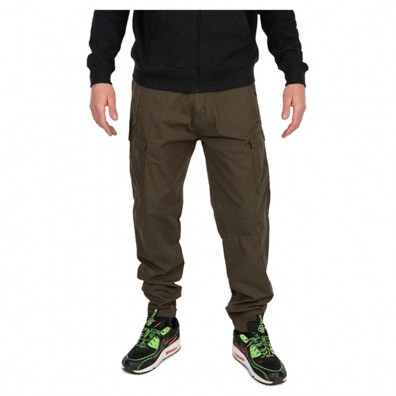Fox Collection LW Cargo Trouser Green/Black i gruppen Kläder & Skor / Kläder / Byxor / Friluftsbyxor hos Sportfiskeprylar.se (CCL250r)