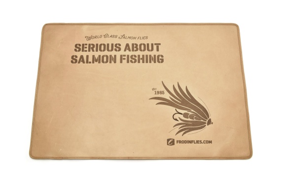 Frödin Leather Table Cover - Natural Tan i gruppen Krok & Småplock / Flugbindning / Bindstäd hos Sportfiskeprylar.se (LTC-NT)