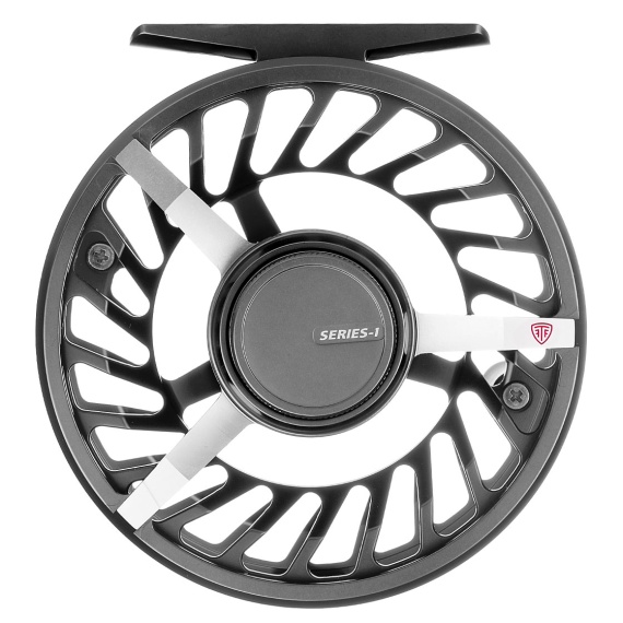 Taylor Series 1 Ruby Red i gruppen Fiskerullar / Flugfiskerullar & Extraspolar / Flugrullar hos Sportfiskeprylar.se (NFD700-4-6-Redr)