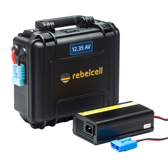 Rebelcell Outdoorbox 12.35 AV Med Laddare 12.6V10A i gruppen Marinelektronik & Båt / Marinbatterier & Laddare / Marinbatterier / Litiumbatterier hos Sportfiskeprylar.se (RC12035REUBOXPACK)