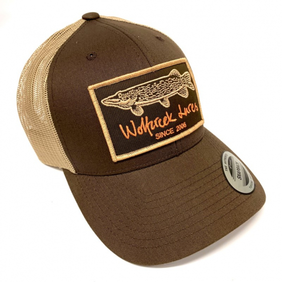 Wolfcreek Pike Patch Trucker Snapback - Brown/Khaki i gruppen Kläder & Skor / Kepsar & Huvudbonader / Kepsar / Snapbackkepsar hos Sportfiskeprylar.se (WCL-05-CAP-06-BRN-KHK)