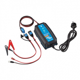 Victron Energy Blue Smart IP65 24V/8A